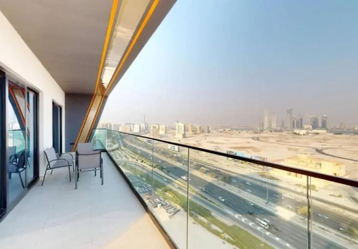 Lavish Stay At 3Br Apartment - Binghatti Creek - Sleek & Sophisticated - Steps Away From Dubai Mall & Burj Khalifa